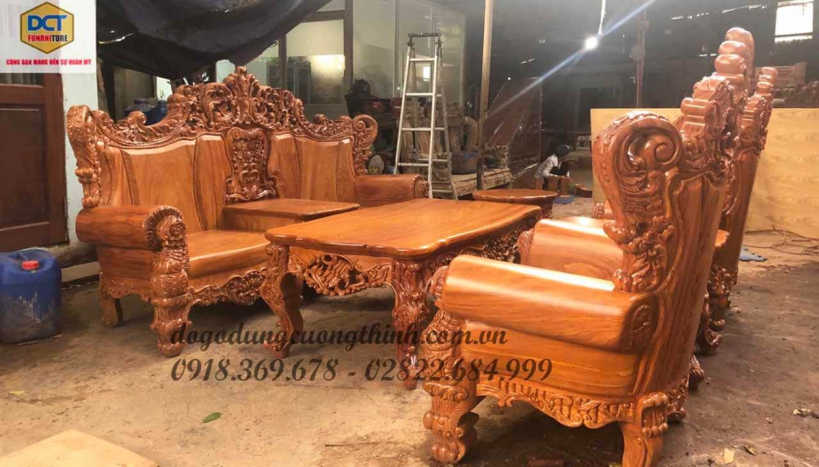bàn ghế sofa hoàng gia